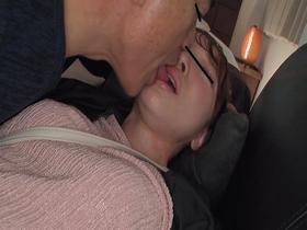 泥酔女性を狙ったレ●プ犯罪映像②　サンプル画像16